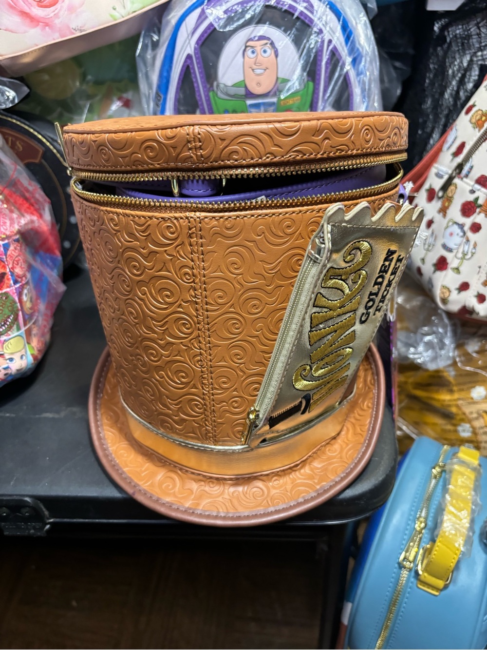 Loungefly Willy Wonka Top Hat Crossbody Bag Golden Ticket